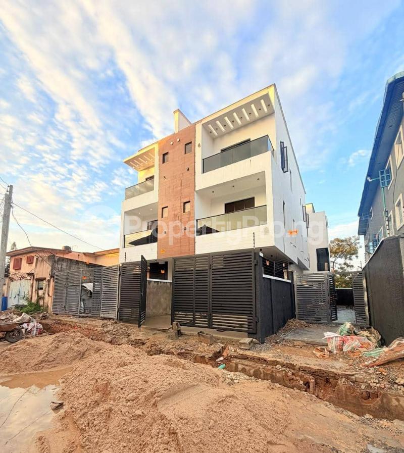 4 bedroom House for sale Adeniyi Jones Ikeja Lagos