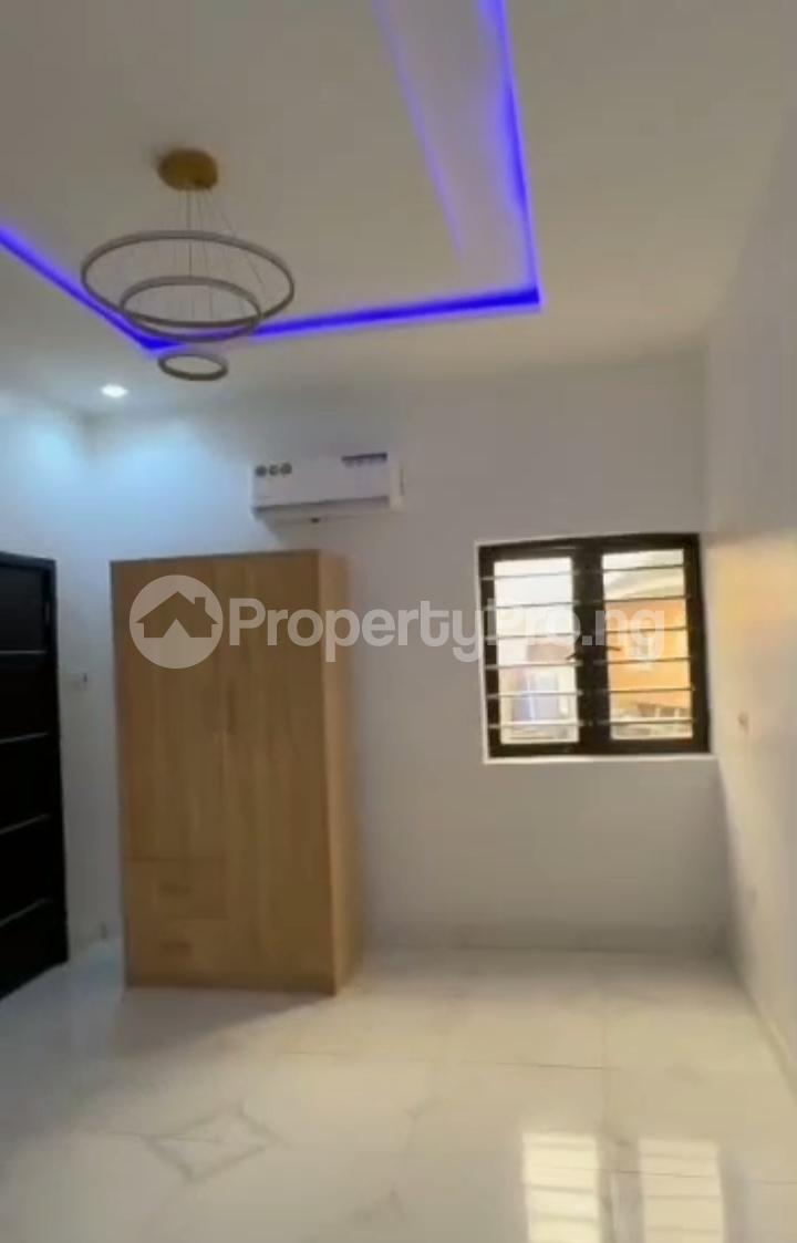 1 bedroom Flat / Apartment for rent Off Western Avenue Surulere Lagos - 2