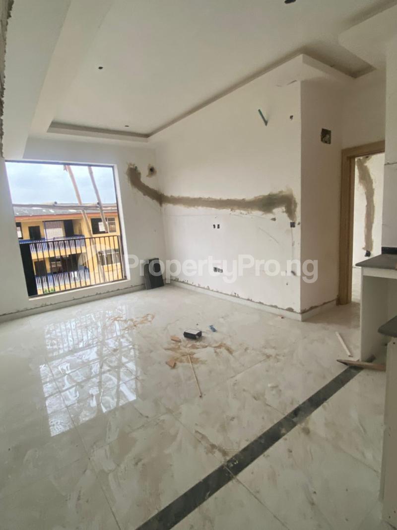 1 bedroom Flat / Apartment for rent Onike Yaba Lagos