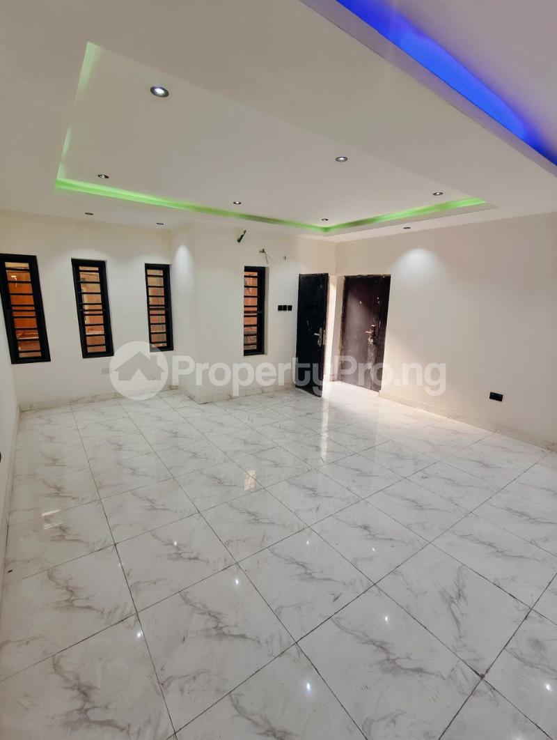 2 bedroom Flat / Apartment for rent Akoka Yaba Lagos