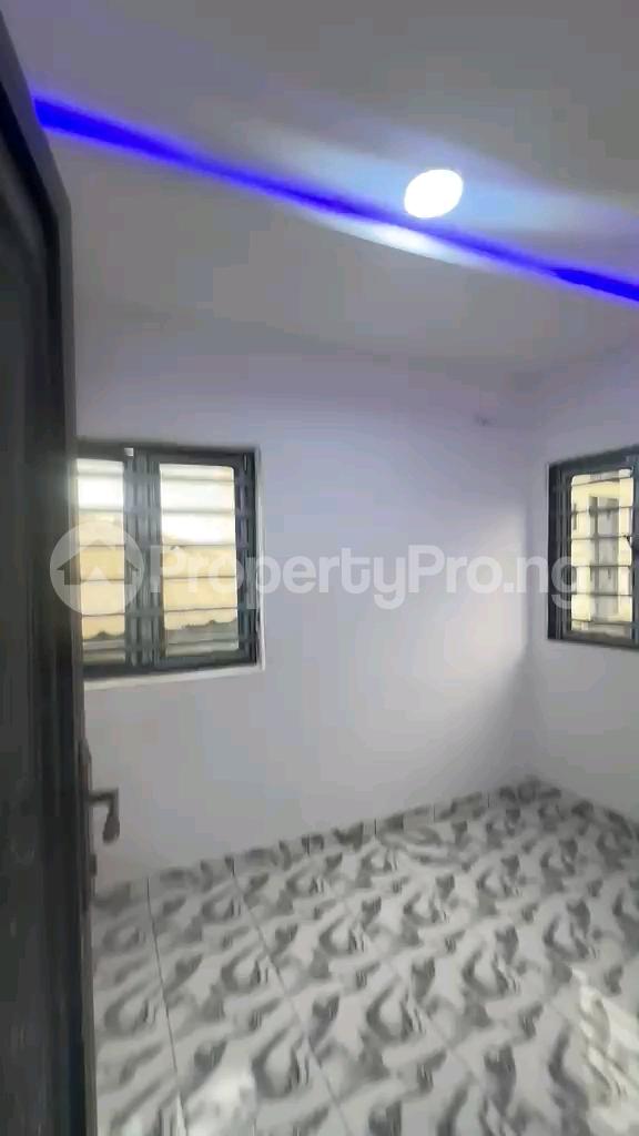 1 bedroom Flat / Apartment for rent Ileja Bariga Lagos
