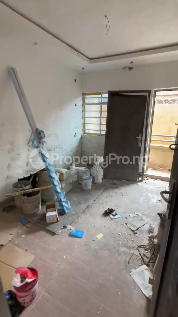 1 bedroom Flat / Apartment for rent Iwaya Yaba Yaba Lagos