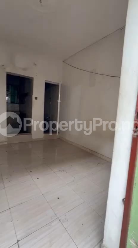 1 bedroom Flat / Apartment for rent Folagoro, Shomolu Shomolu Lagos