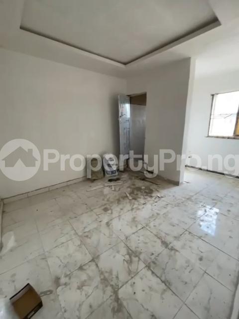 1 bedroom Flat / Apartment for rent Off Pedro Road, Ladilak Shomolu Lagos