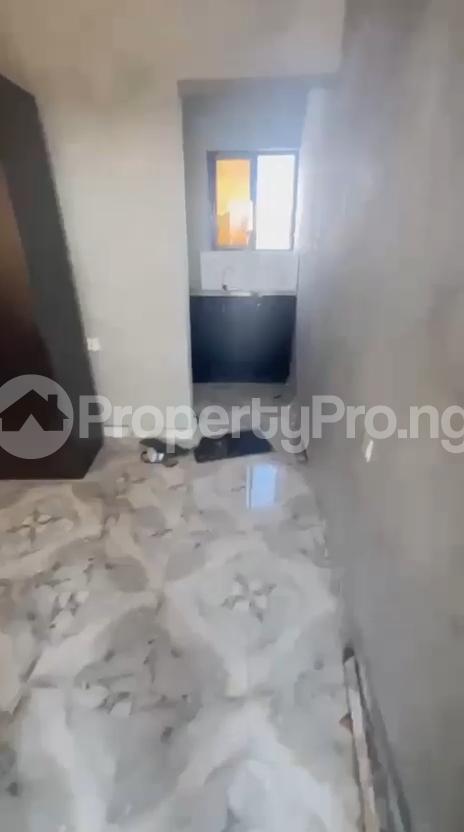 1 bedroom Flat / Apartment for rent Off Apata Street, Shomolu, Lagos Shomolu Lagos