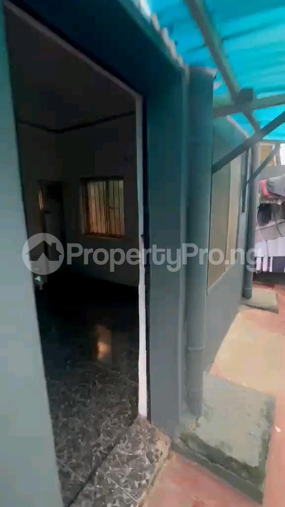 1 bedroom Flat / Apartment for rent Mende Maryland Lagos
