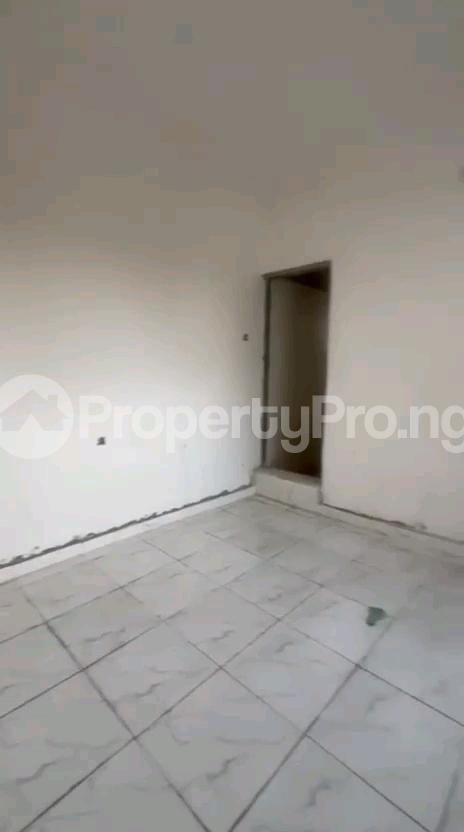Flat / Apartment for rent Off Morocco Road Shomolu Lagos
