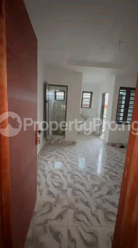 1 bedroom Flat / Apartment for rent Off Pedro Road Shomolu Lagos