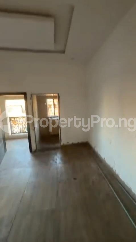 Flat / Apartment for rent Fadeyi Jibowu Yaba Lagos