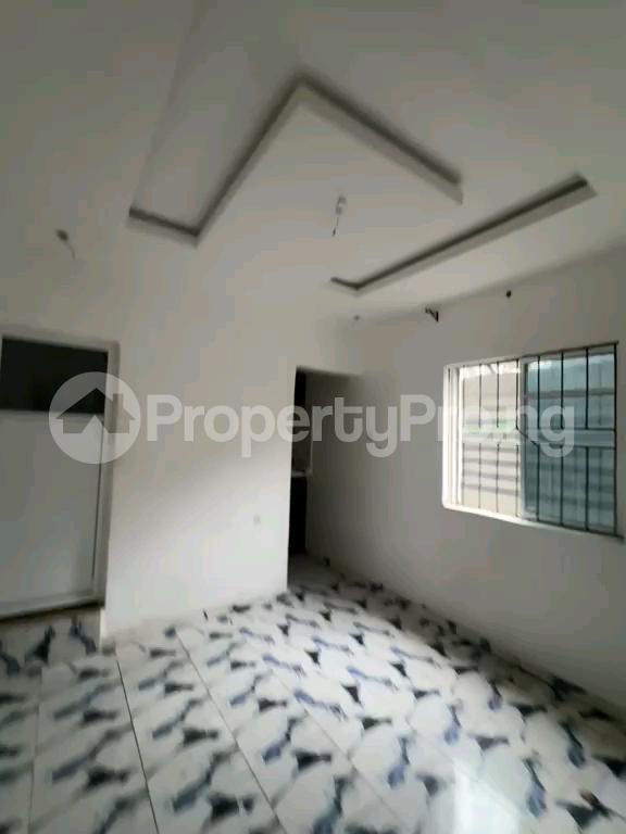 1 bedroom Flat / Apartment for rent Off Market Place Shomolu Lagos