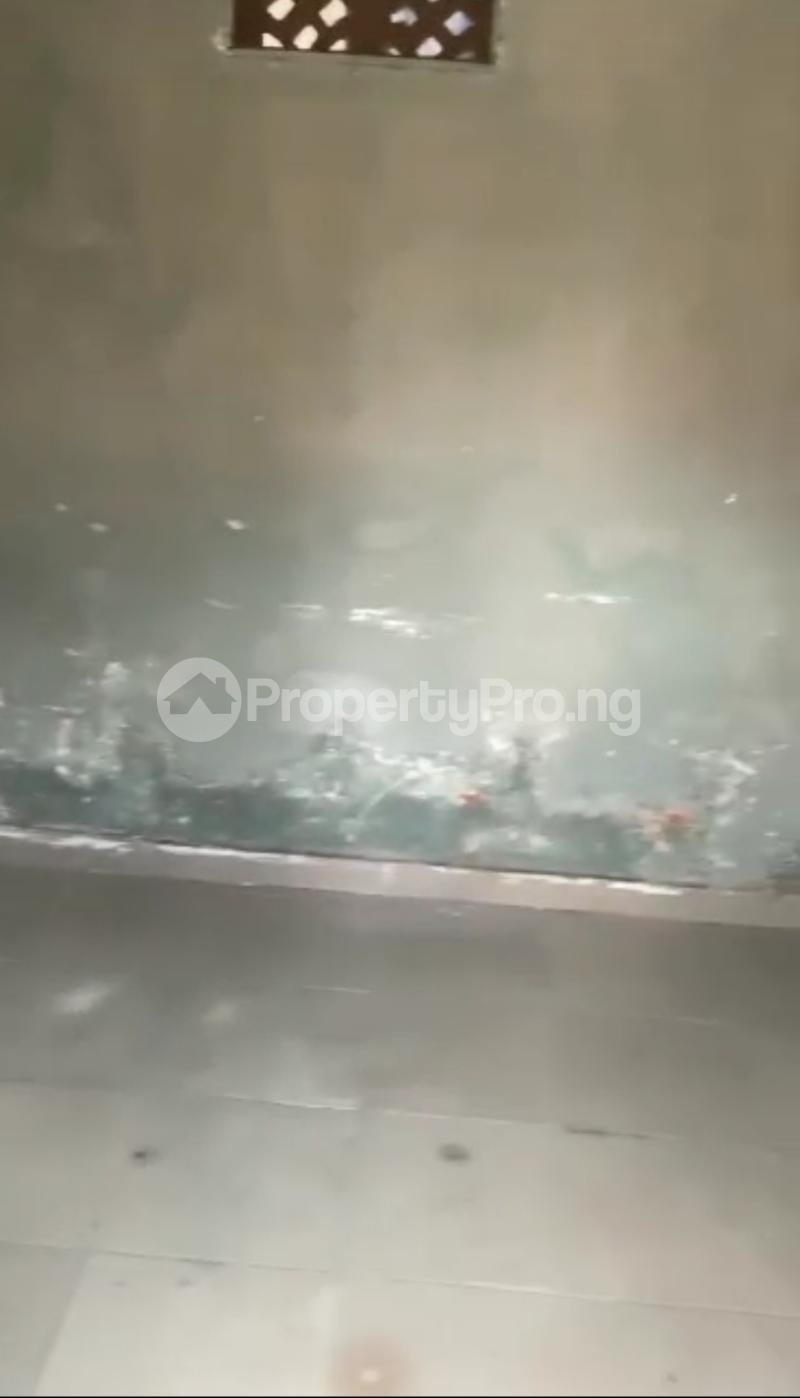 Commercial Property for rent Fola Agoro Yaba Lagos