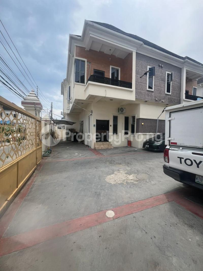 Flat / Apartment for rent Royal Pines Estate Gate 1 orchid Lekki Lagos