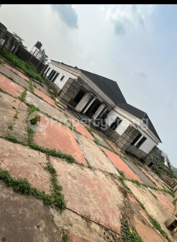 3 bedroom House for sale Ologuneru, Eleyele Ibadan Oyo
