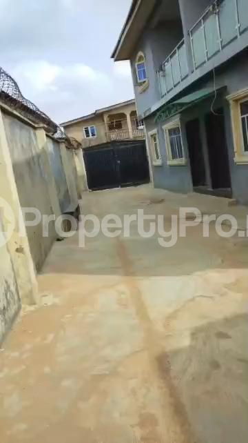 3 bedroom Flat / Apartment for sale Olsniyi Ending Area New Oko Oba New oko oba Abule Egba Lagos
