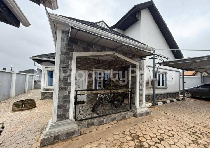 3 bedroom House for sale Alafara Nihort Idishin Jericho Iletuntun/Jericho extension Ibadan Oyo
