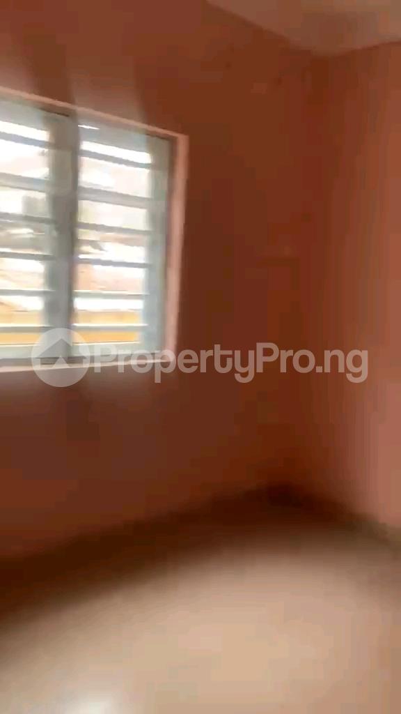 1 bedroom Flat / Apartment for rent Off Apata Street Shomolu Lagos