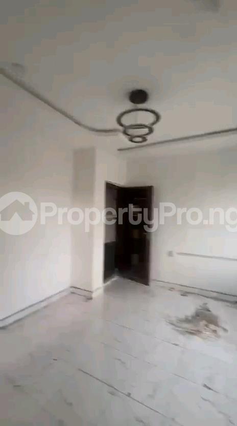 Flat / Apartment for rent Fola Agoro Yaba Lagos
