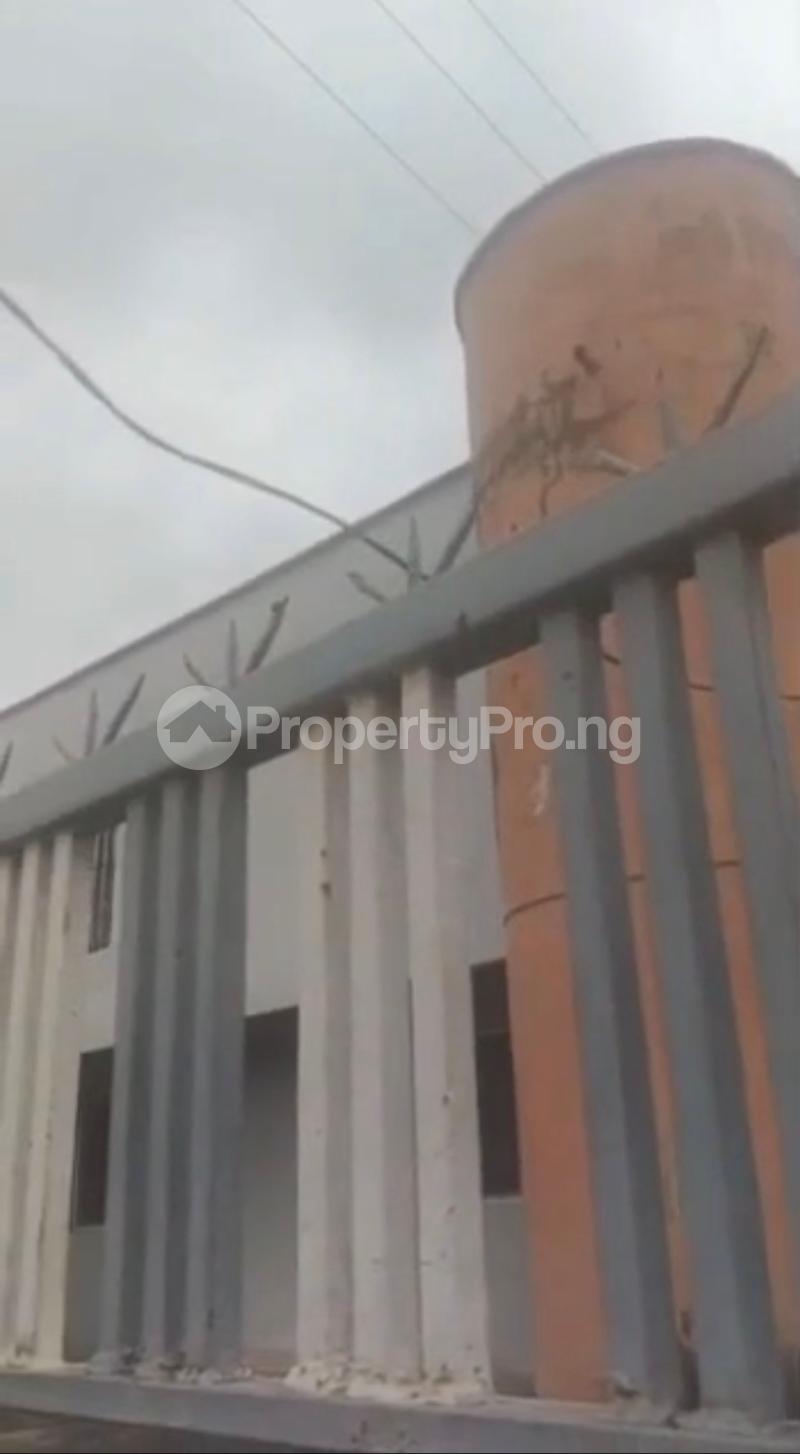House for sale Ilaje Road Bariga Lagos - 0