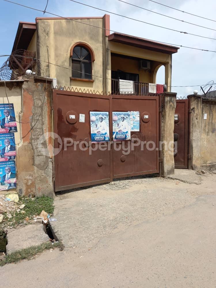 House for sale Abule Oja Yaba Lagos - 1