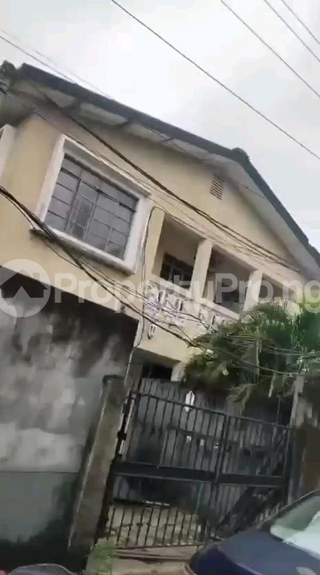 House for sale Majaro Street Onike Yaba Lagos
