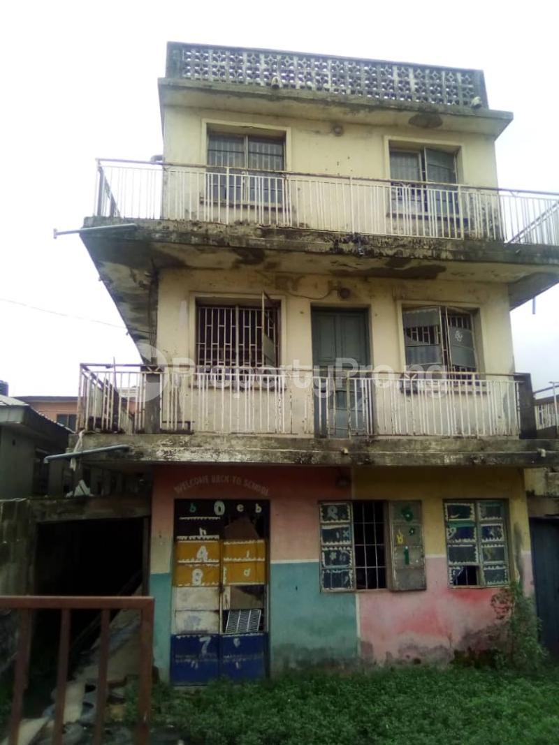 Flat / Apartment for sale Close To Health Center, Oyingbo Ebute Metta Yaba Lagos - 0