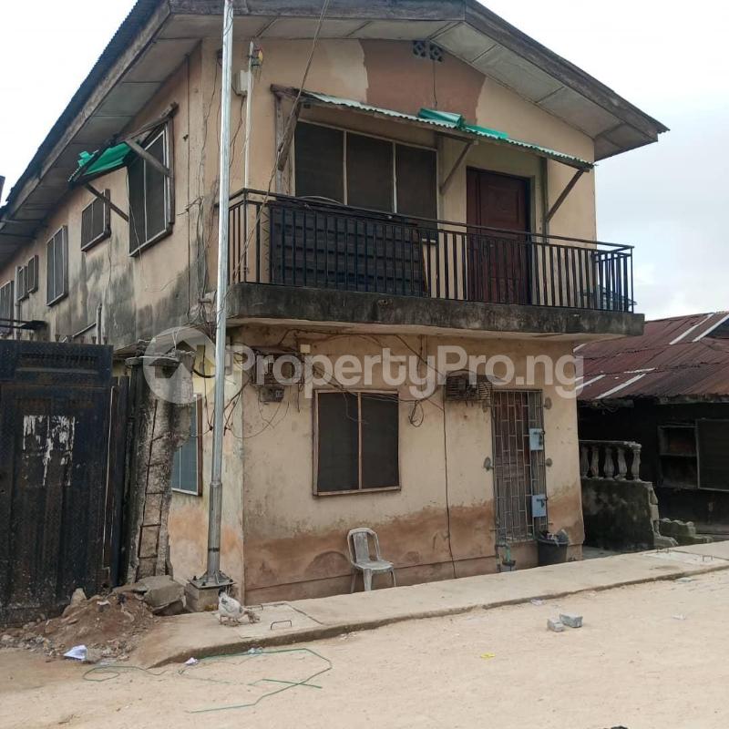 House for sale Abule-Ijesha Yaba Lagos