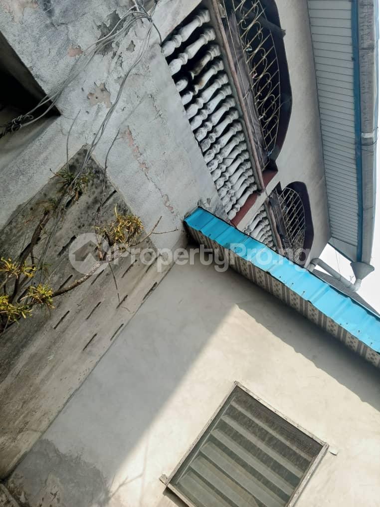 10 bedroom House for sale Common Wealth Estate, On Ado/badore Road Ado Ajah Lagos