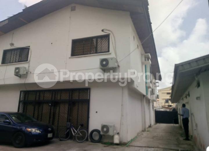 House for sale Ogunlana Surulere Lagos
