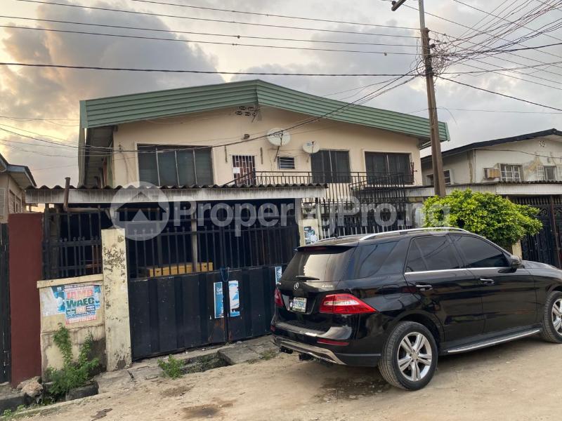 House for sale At Abayomi Street Off Cole Street Via Olufemi Thru, Masha Surulere Lagos