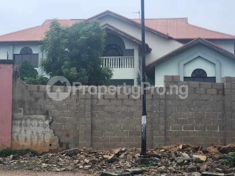 5 bedroom House for sale By Officers Mess, Agodi Gra Agodi Ibadan Oyo