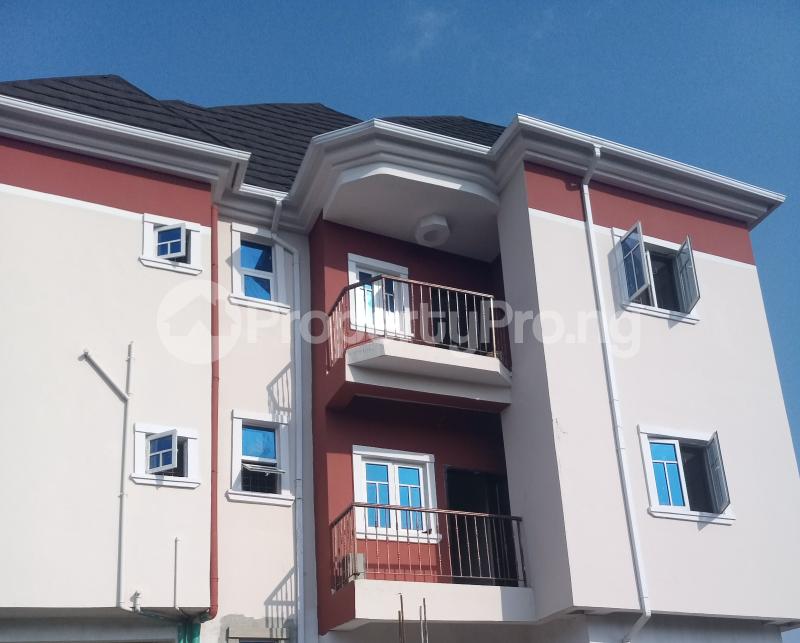 2 bedroom Flat / Apartment for rent Off Weac Road, Jibowu, Yaba Lagos Jibowu Yaba Lagos