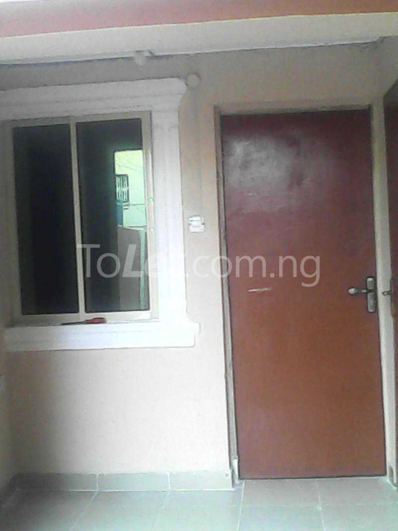1 bedroom Flat / Apartment for rent Abayomi Street, Akoka Yaba Lagos