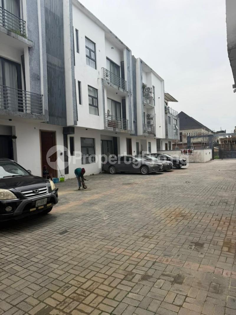 2 bedroom Flat / Apartment for rent Van Daniels Estate, Orchid Road Orchid Lekki Lagos