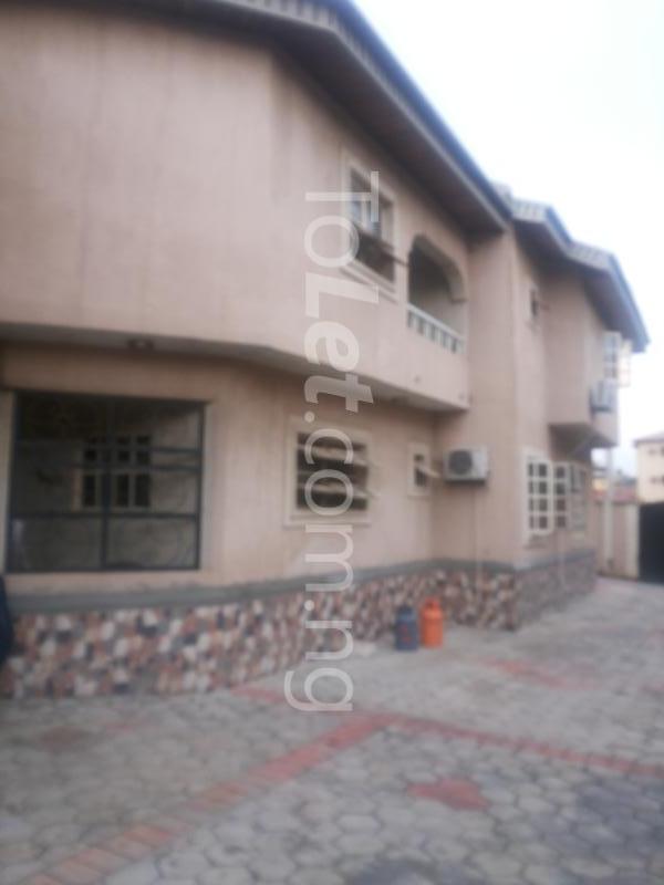 3 bedroom Flat / Apartment for rent Thomas Drive Magodo GRA Phase 1 Ojodu Lagos
