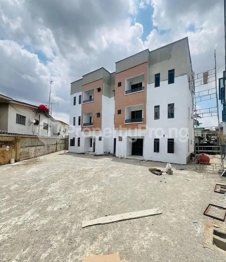 2 bedroom Flat / Apartment for sale Ogba Lagos