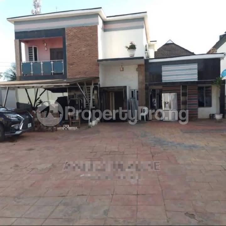 4 bedroom House for sale High Castle Estate Boys Town Ipaja Lagos
