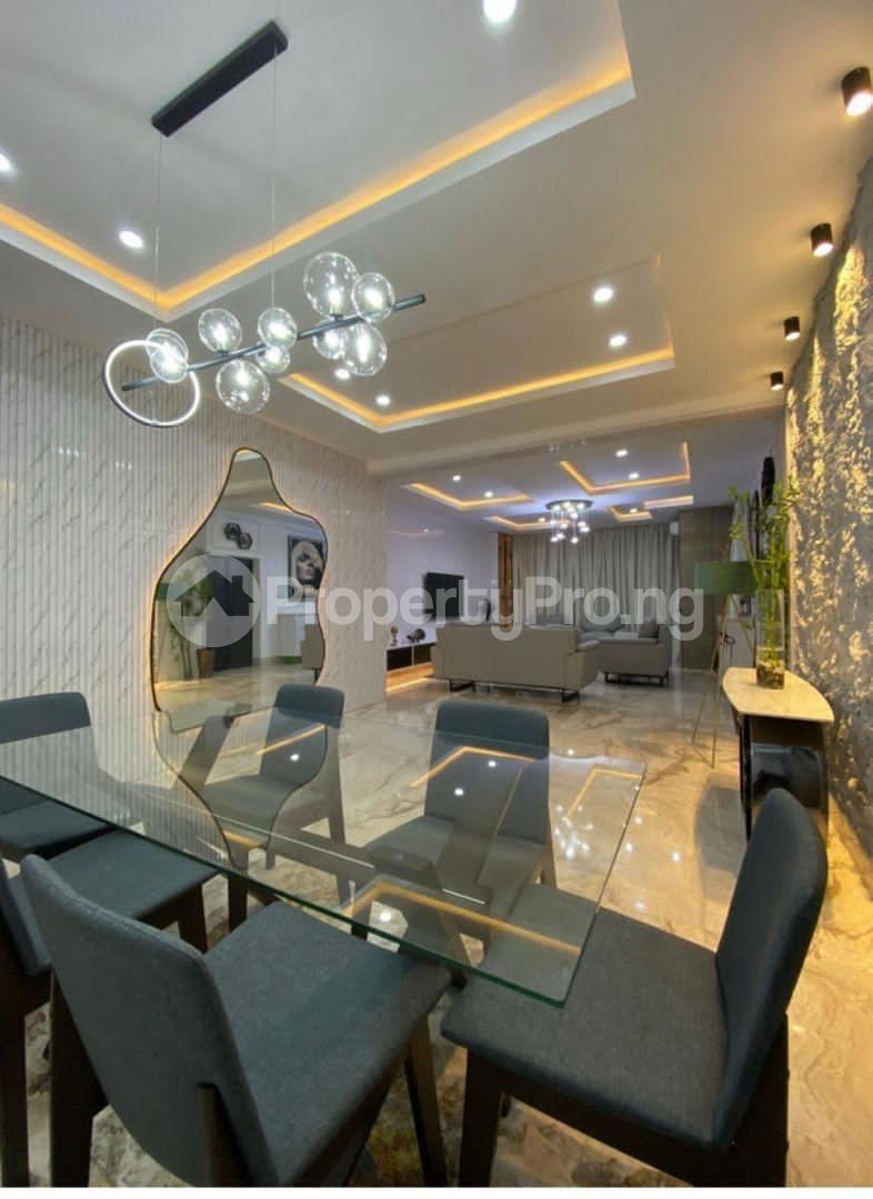 3 bedroom Flat / Apartment for rent ONIRU Victoria Island Lagos