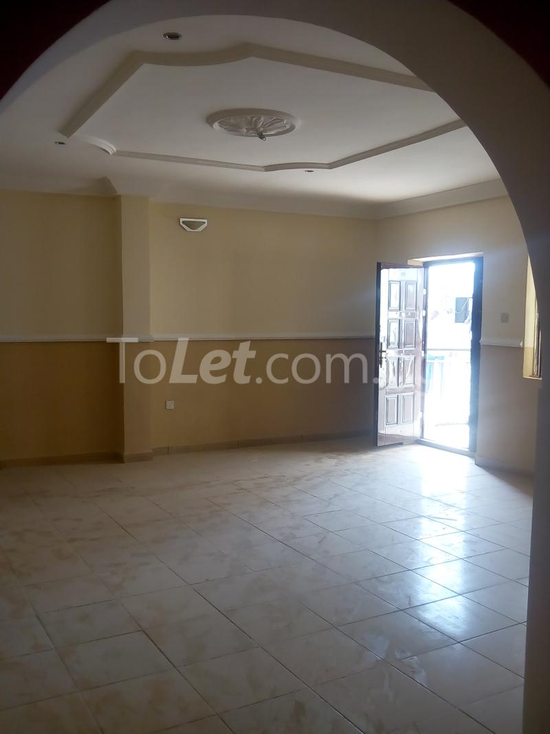 3 bedroom Flat / Apartment for rent   Wuye Abuja