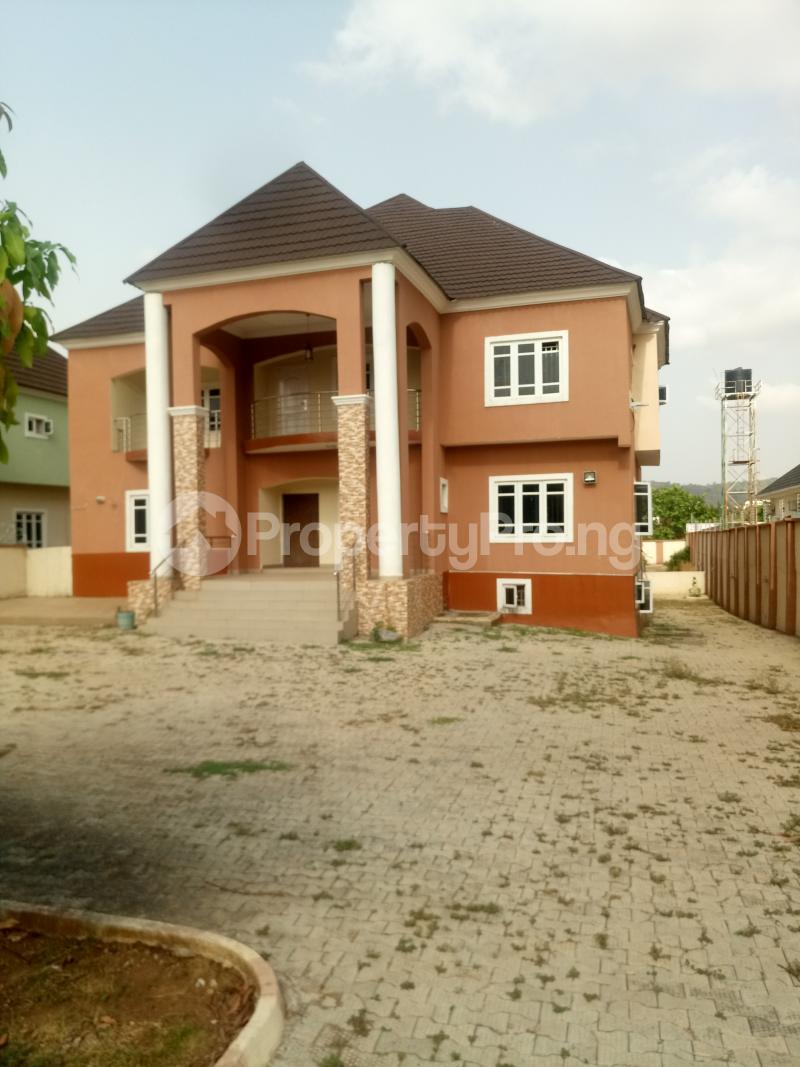 5 bedroom House for sale (diplomatic Zone), Katampe Ext Abuja
