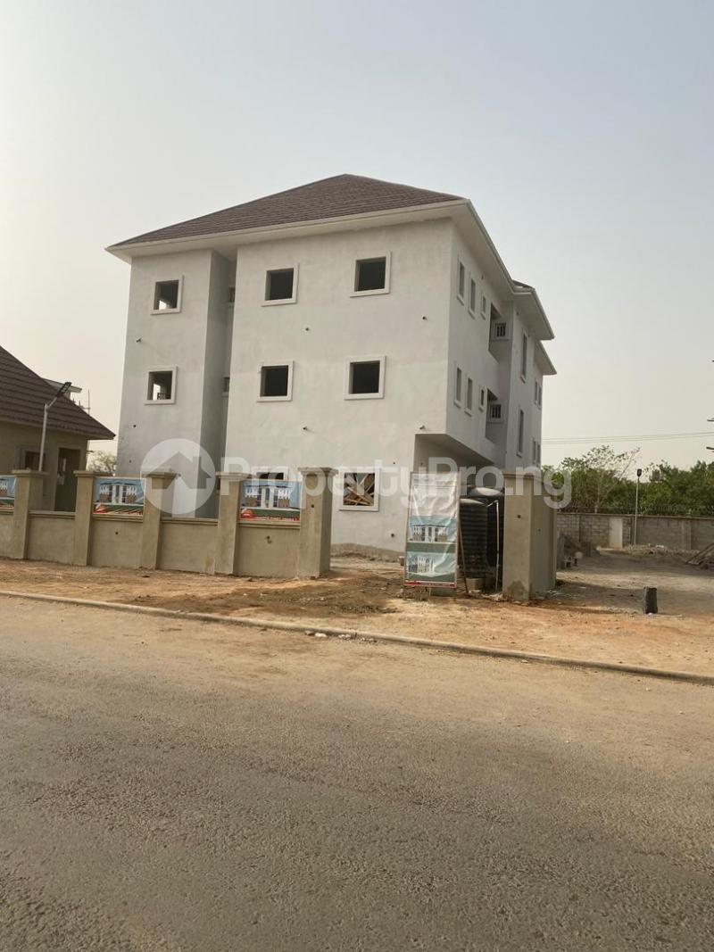 3 bedroom Flat / Apartment for sale Jahi District Jahi Abuja