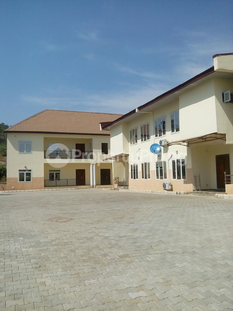 4 bedroom House for rent Apo District Behind The Legislative Quarters Apo Abuja