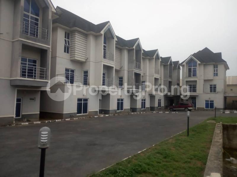 4 bedroom House for rent By Turkish Hospital (nizayame Hospital), Karmo Abuja