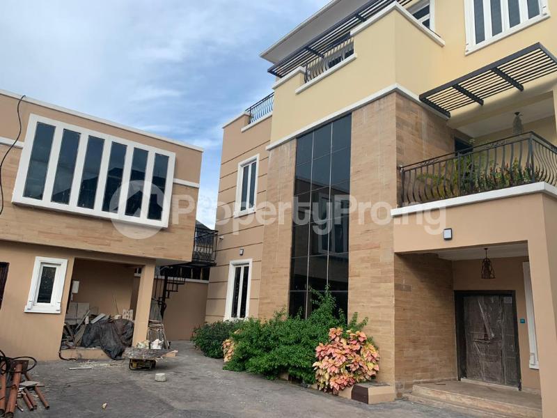 5 bedroom House for sale Off Rasheed Baruwa Omole phase 1 Ojodu Lagos