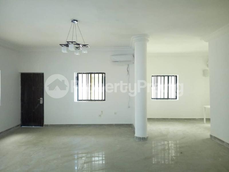 2 bedroom House for rent Jabi District; Jabi Abuja