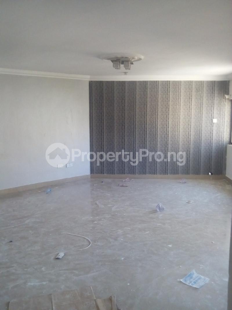 4 bedroom Flat / Apartment for rent   Wuse 2 Abuja - 0