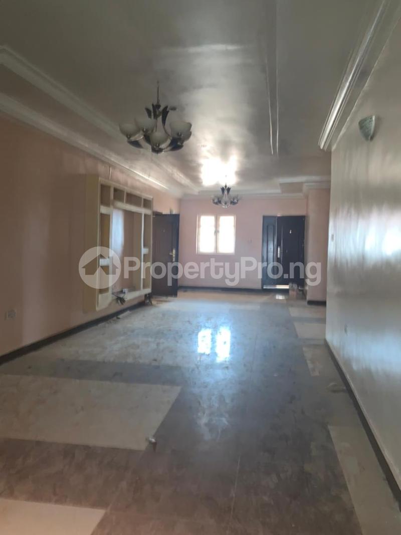 3 bedroom Flat / Apartment for rent Kado District Kado Abuja