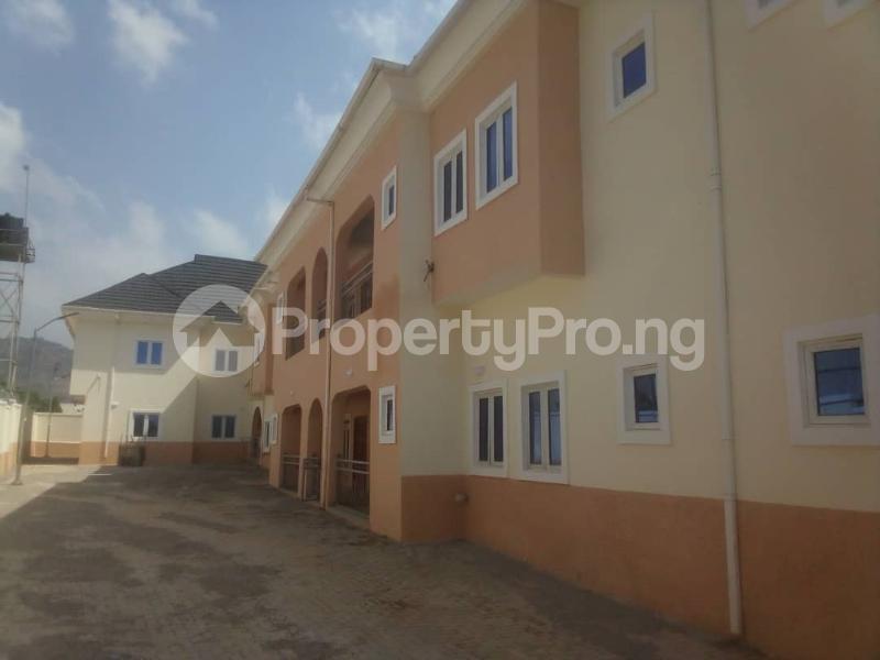 3 bedroom Flat / Apartment for rent Dawaki District Sub-Urban District Abuja