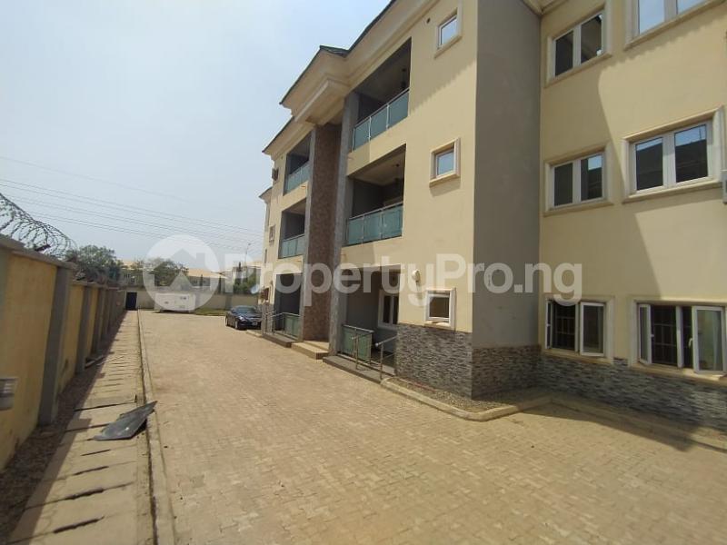 3 bedroom Flat / Apartment for rent After America School Durumi Abuja