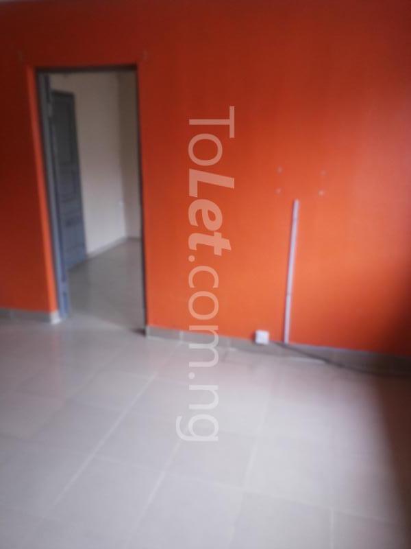 1 bedroom Flat / Apartment for rent Gbola Closed Magodo GRA Phase 1 Ojodu Lagos