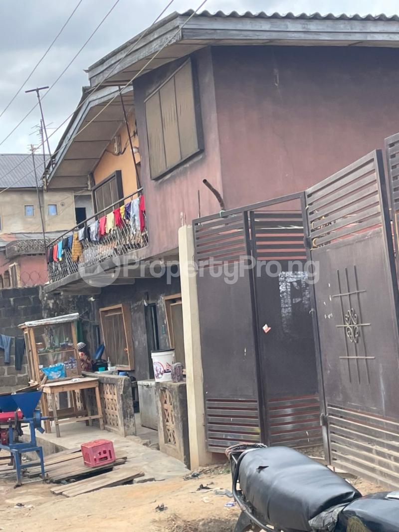 10 bedroom House for sale Pen cinema Agege Lagos